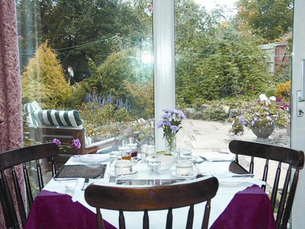 Compton House Bed & Breakfast Ashbourne  Eksteriør bilde